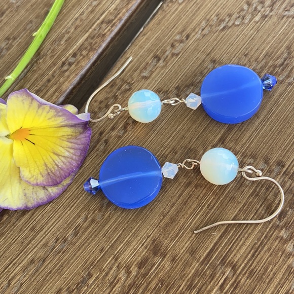 Jade, Opalite and Swarovski crystals earrings - Picture 2 of 3